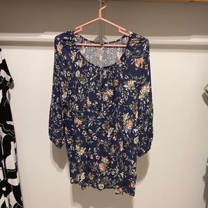 Brina & Em blue floral top